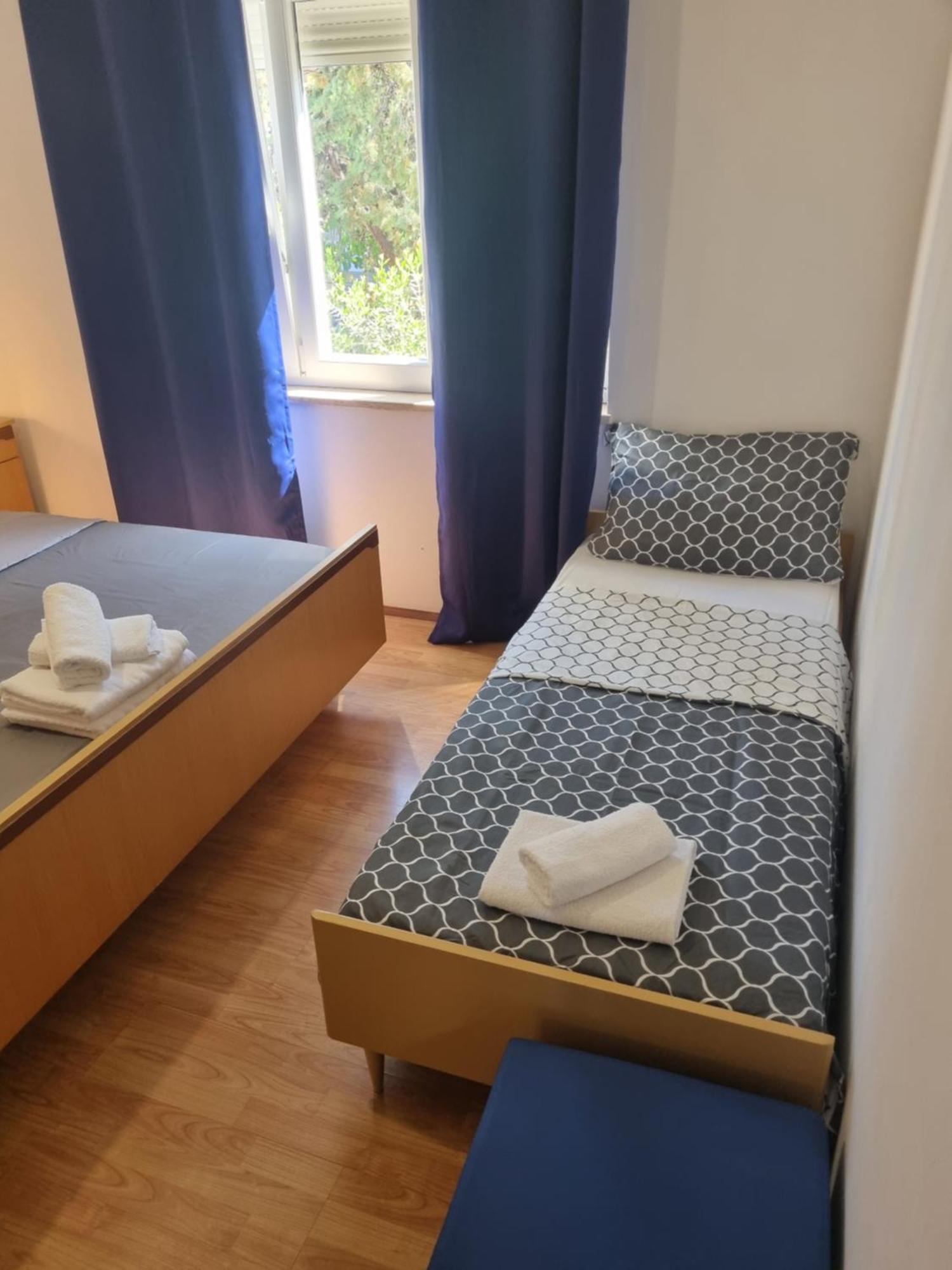 Apartment Oliva Krk Town Bagian luar foto
